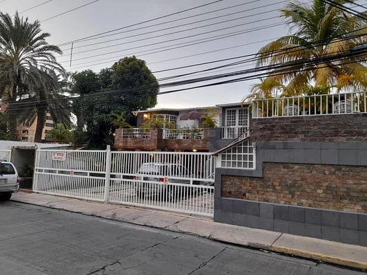 Single Family Home for Sale at Arismendi Con calle Cajigal house villa, Multipropiedad, Lechería, Anzoategui 00001, Venezuela