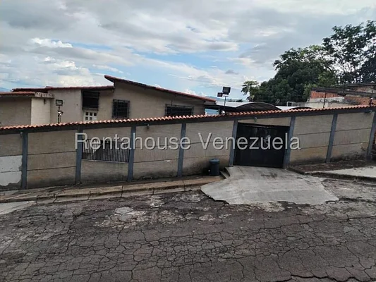 house for sale in Lomas del Este Valencia Carabobo