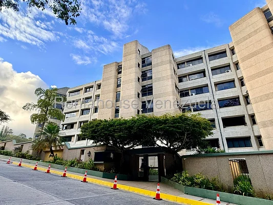 apartment (1 Level) for sale in Lomas de La Lagunita, Distrito Metropolitano - Image 3