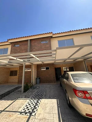 townhouse in Res Villa Fontina Tazajal Naguanagua Lm Luisa Mezones sells - CAV268217