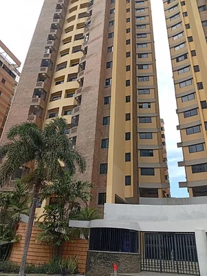 SKY GROUP ELEGANCE SELLS apartment LA TRIGALEÑA