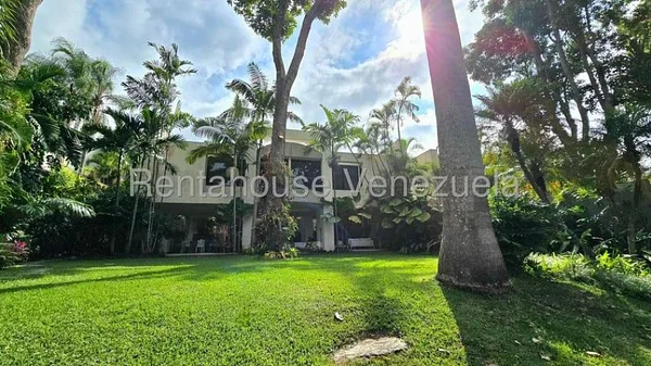 house for sale Los Chorros tlf