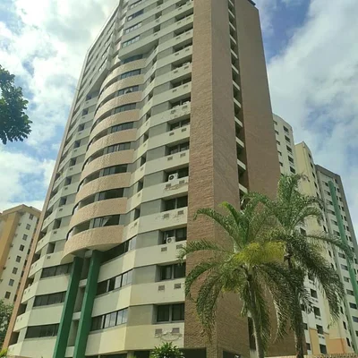 apartment in Valles de Camoruco. furnished. High floor. Excellent location