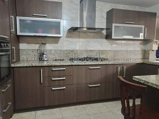 23-28557 SALE OF house IN DORAL NORTE ..KAREM BERNAL