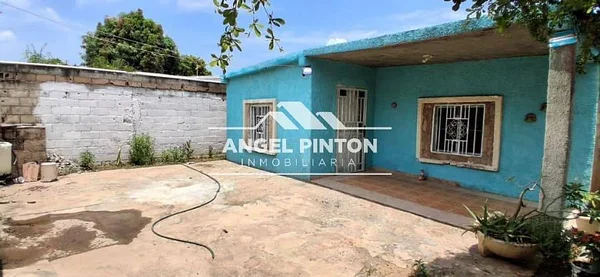 house for sale IN BARRIO CATATUMBO MARACAIBO VENEZUELA API 7838 - CAV268169