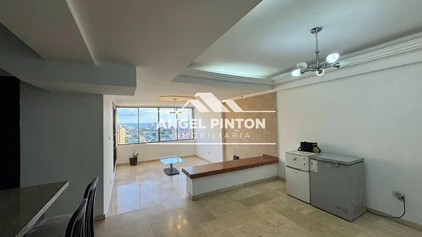 EXTRAORDINARY house COMMERCIAL for sale FOR YOUR BUSINESS IN SECTOR PARAÍSO MARACAIBO API 8323 - CAV266607