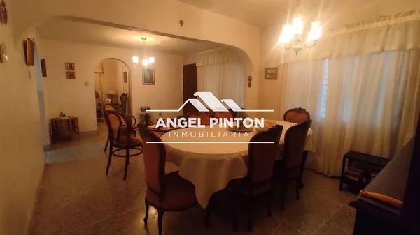 house for sale IN ROSAL SUR MARACAIBO API 5788