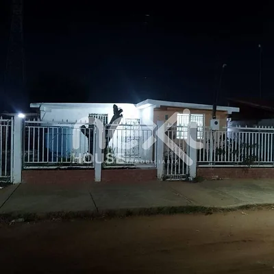 house for sale IN LAS VERITAS MARACAIBO VENEZUELA API 8783