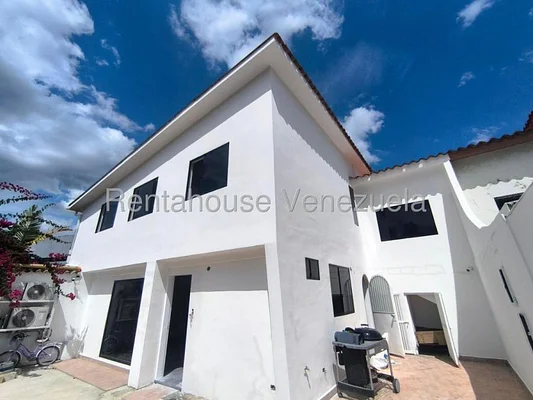 house for sale in El Bosque Valencia Carabobo