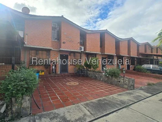 house for sale in Nueva Casarapa tlf