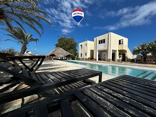 Inn, for sale, In El Yaque, Nueva Esparta, Isla de Margarita, 1929.83 Mt2, 10 Hab and 9 bathrooms - Inmuebles Margarita - 2 MIL