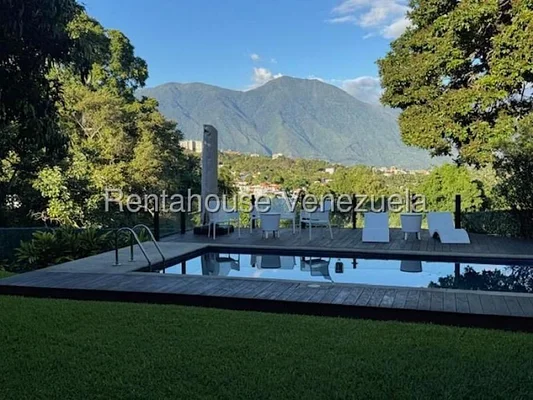 Beautiful house for sale Cumbres de Curumo