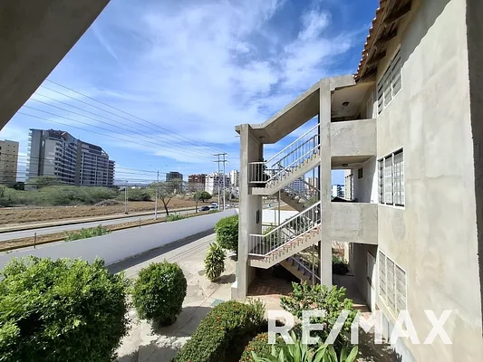 apartment, for sale, In Costa Azul, Conjunto Vacacional Crystal Lake, Nueva Esparta, Isla de Margarita, 95 mt2, 3 Hab y 2 bathrooms - Inmuebles Margarita - 2 MIL - Image 3