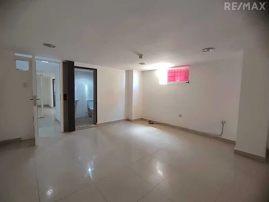 office, for sale, In Centro Empresarial Bolivar, Porlamar, Nueva Esparta, Isla de Margarita, 58.35 mt2 and 2 bathrooms - Inmuebles Margarita - 2 MIL - Image 7