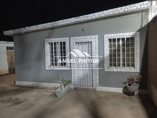 house FOR SALE EL SOLER SAN FRANCISCO ZULIA VENEZUELA API 8833 - Image 1