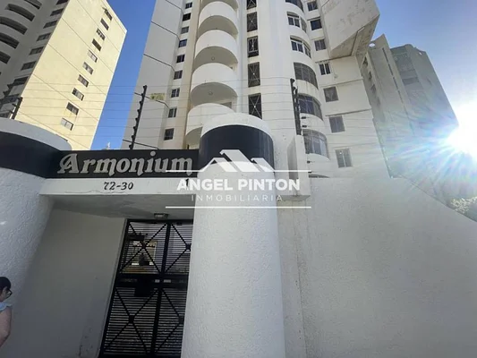 apartment FOR SALE PARADISE MARACAIBO VENEZUELA API 260486