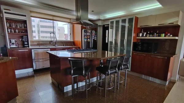 apartment for sale IN LA LAGO. MARACAIBO