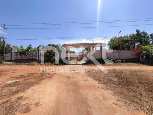POSADA FOR SALE / RENTAL VIA AEROPUERTO LA CHINITA MARACAIBO