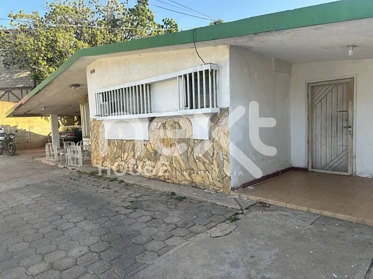 house FOR SALE URB COROMOTO SAN FRANCISCO