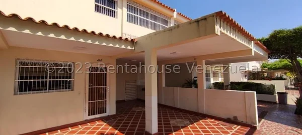 23-2216 SALE OF house IN VILLA PALERMO ...KAREM BERNAL