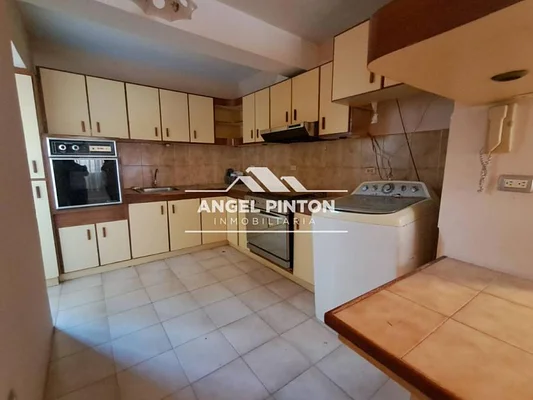 apartment for sale IN VILLA DELICIAS MARACAIBO API 0984
