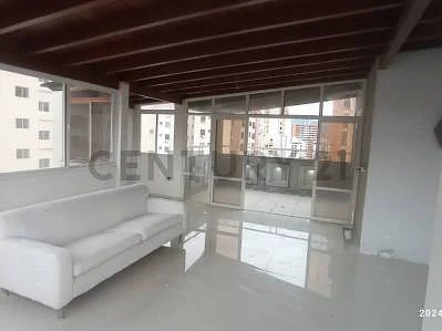 Dining room with table