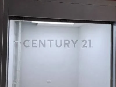 Large office or retail space