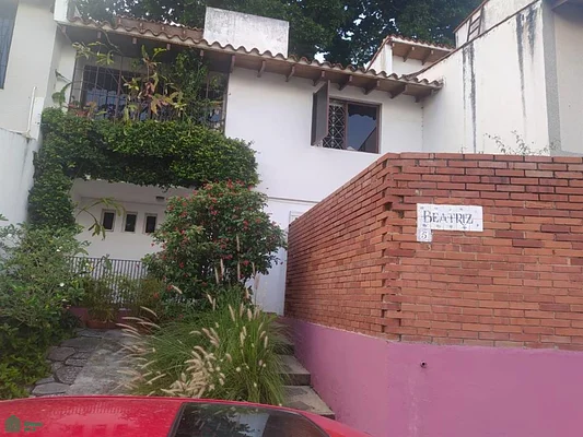 HOUSE FOR SALE IN LOS CHORROS - Los Chorros Sector El Amparo Qta Beatriz, 1071 CCS - 5 beds house for sale