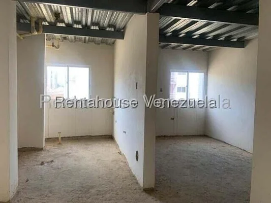 apartment for sale ON AV 5 JULIO MARACAIBO VENEZUELA 20102 - Image 2