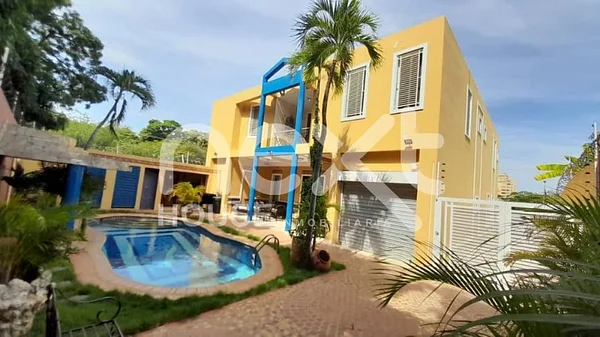 house FOR SALE / RENT LA LAGO MARACAIBO - Image 2
