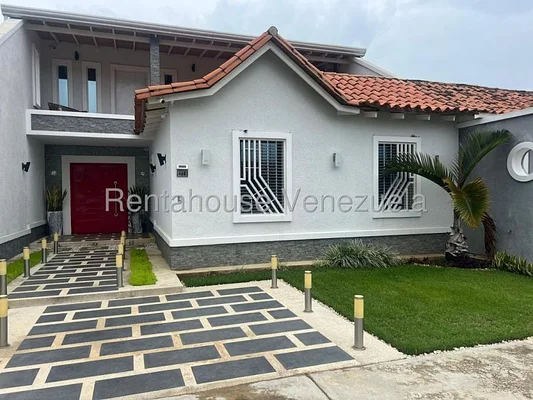 house moderna for sale en villas de Alcala San Diego Carabobo