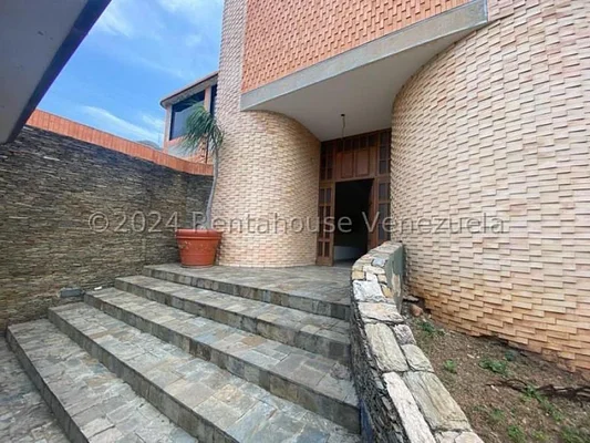 house for sale in Las Chimeneas Valencia Carabobo
