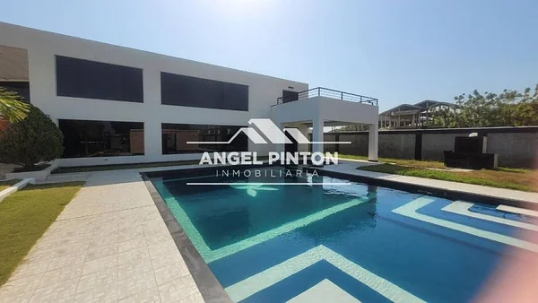 house FOR SALE LAGO MAR BEACH MARACAIBO VENEZUELA API 8851