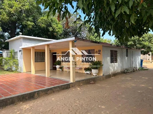house FOR SALE SIERRA MAESTRA SAN FRANCISCO VENEZUELA API 8860