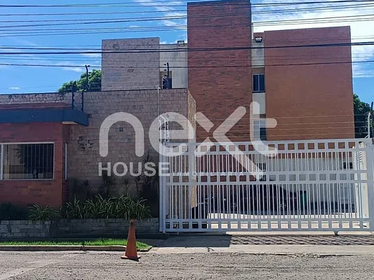 townhouse FOR SALE VILLA STEPHANY MARACAIBO
