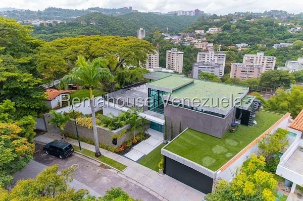 Magnificent house for sale Chuao