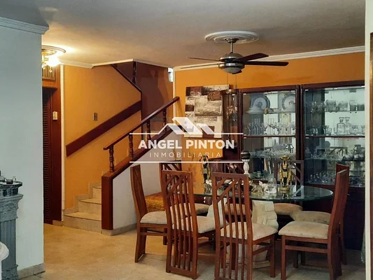 house for sale IN RICHMOND MARACAIBO API 7656