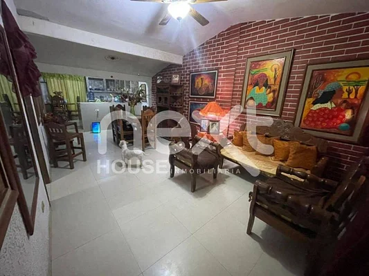 house FOR SALE SANTA LUCÍA SECTOR 6 MARACAIBO ZULIA VENEZUELA API 9115