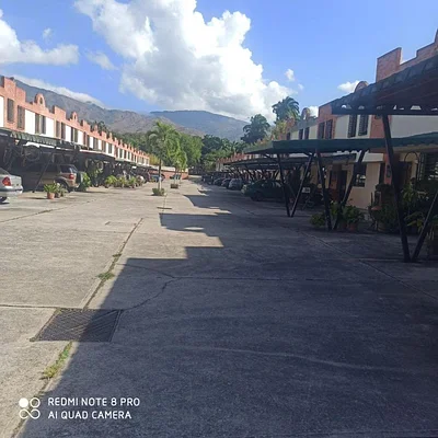 Town House furnished for rent in Naguanagua - CAA267133