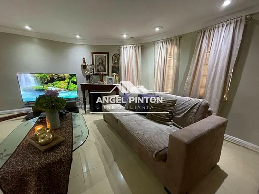 house FOR SALE FUNDACIÓN MENDOZA MARACAIBO VENEZUELA API9058