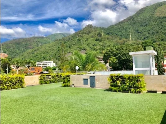 For sale house 1100m2 5h+2s/5.5b+s/6p Altamira 9071 - US$2,000,000 USD