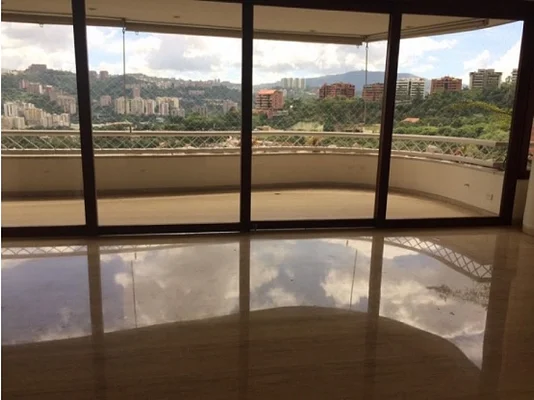 420m2 apto for rent 4h+s/4.5b+s/3p Colinas de Valle Arriba 0173 - US$4,500 USD