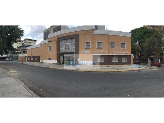 For sale: commercial space/restaurant 750m² La Campiña - US$1,200,000 USD
