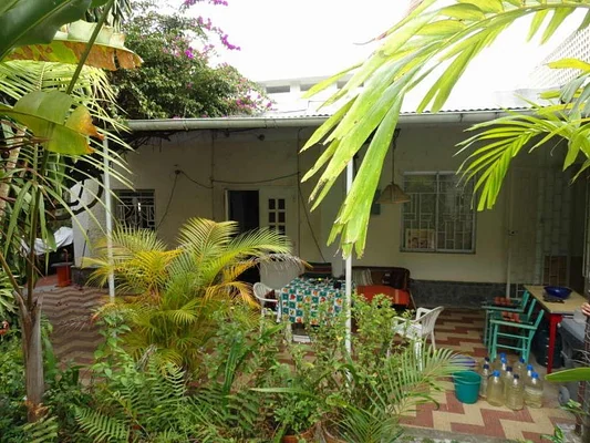 house to remodel in Los Palos Grandes