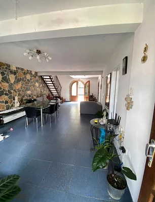 Selling house lagunetica Los Teques 3 bed