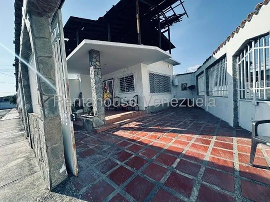 for sale, stunning villa in Urb. San Miguel Maracay 26-16551 MFC