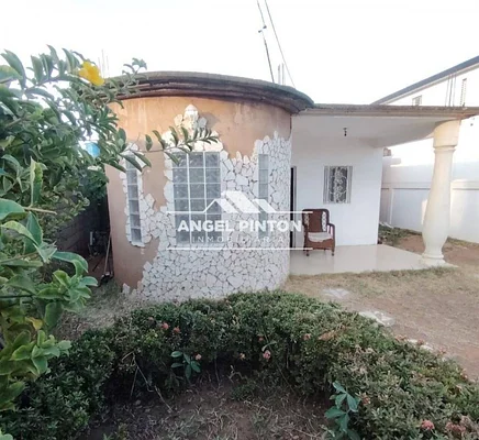house FOR SALE EL SILENCIO SAN FRANCISCO VENEZUELA API 9014