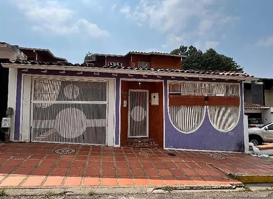 House for sale in Colinas de Pirineos - 1 164, 5001 San Cristobal - 3 beds house for sale