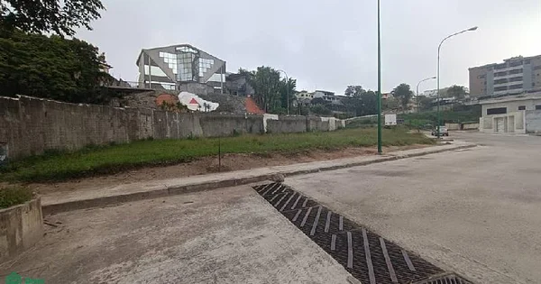 Flat plot 420 m2 Urb Parque El Retiro San Antonio de los Altos - principal Terreno plano 420 m2 Urb, 1204 San Antonio de Los Altos - Plot of land for sale