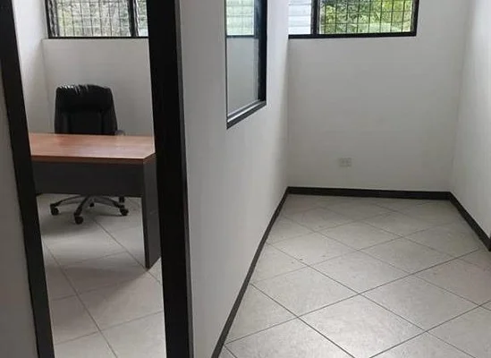 Sale of Commercial Premises in Multicentro Empresarial Coliseo - Rosaleda norte Local en Multicentro Empr, Carrizal Municipality - Commercial premises for sale